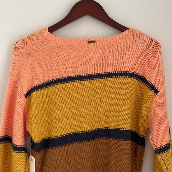 Billabong Seeing Stripes Pullover Sweater Size Medium New with Tags - Picture 7 of 11